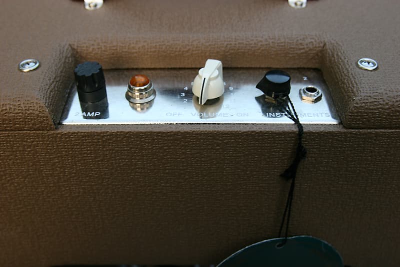 5F1 - 5F2 Tweed Champ Princeton Atomic Garage Amps Sputnik Junior 12  Speaker - Rough Brown Tolex Fender Style