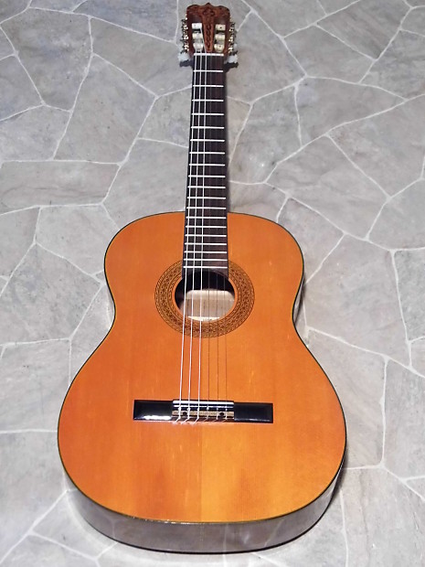 The harmony deals company classic guitar