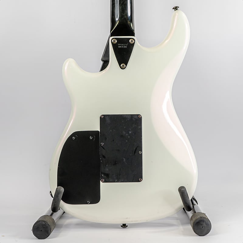 Tokai Custom Edition Graphite Carbo Neck Super Strat Guitar w