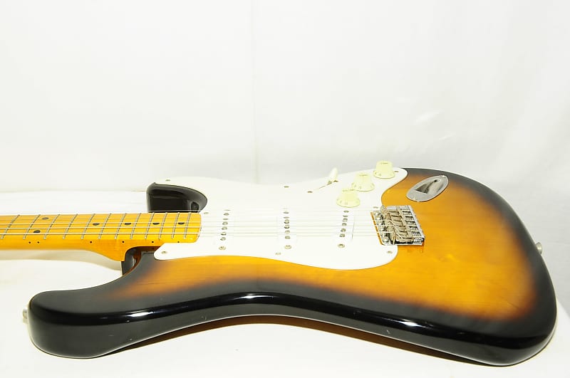 Fender Japan Stratocaster O0 serial Electric Guitar Ref No