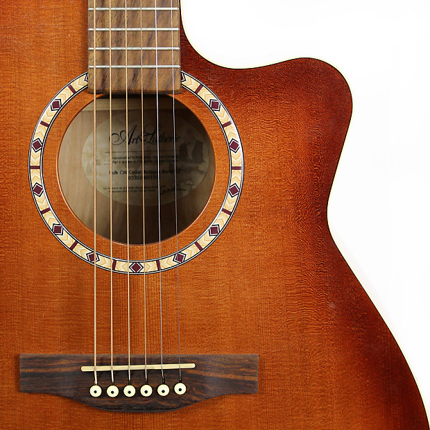 Art & Lutherie Cedar Folk CW Acoustic Electric Guitar in Antique