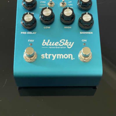 Strymon Blue Sky Reverberator V2 | Reverb