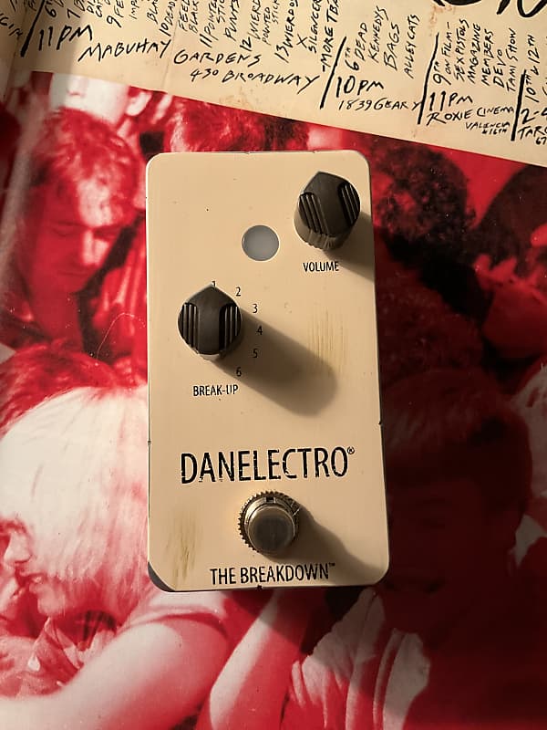 Danelectro The Breakdown