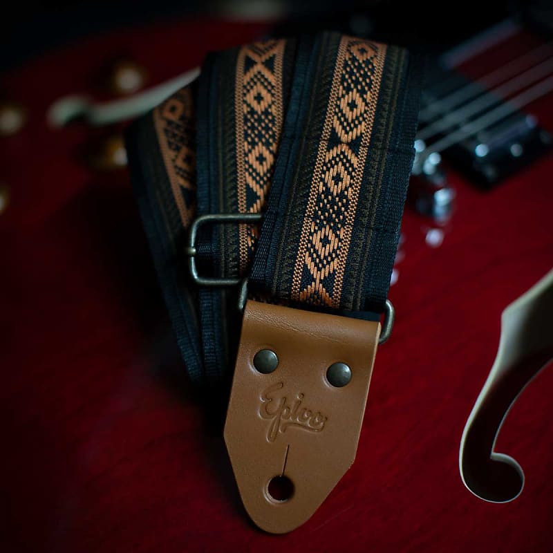 Epivo “Tundra“ Retro Guitar Strap Reverb