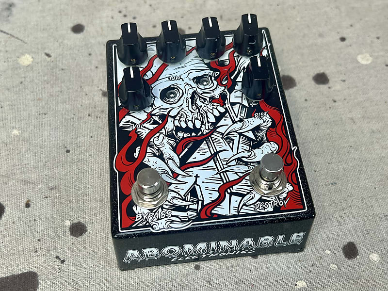 Abominable Electronics Throne Torcher