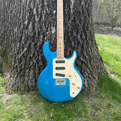 Peavey T 26 T 27 Circa 1984 - Pelham Blue for sale