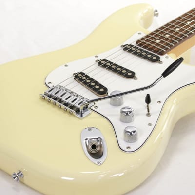 希少！SCHECTER N-ST VWHT (Vintage White) Schecter TR-ST Vintage White VWHT -Free Shipping* | Reverb