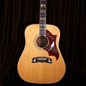 Alvarez 5024 dove sales acoustic guitar