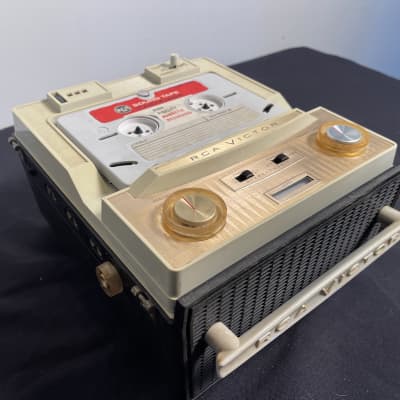 RCA YJG42E Vintage Reel to reel recorder