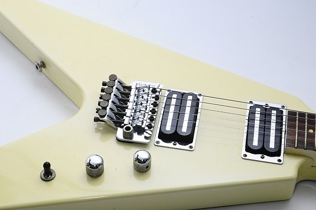 Fernandes THE FUNCTION BSV-70 Flying V Short Scale Electric