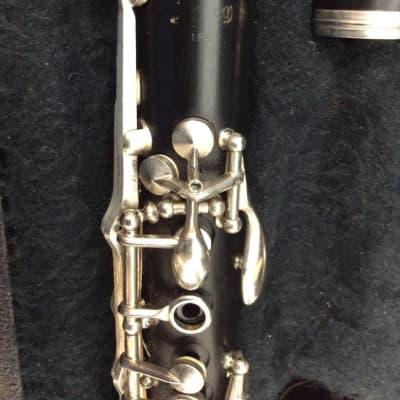 Artley Prelude 18-S Clarinet with case - F636 [preowned] image 3