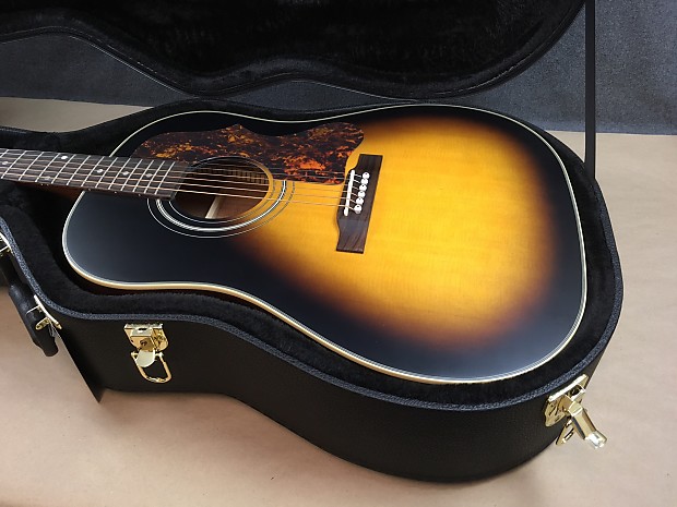 Epiphone AJ-45ME - w/ CASE & Tuner - Masterbilt All-Solid