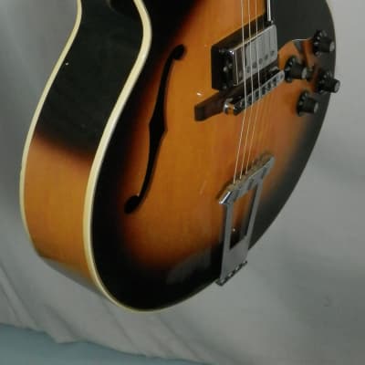 Gibson ES-175D Sunburst Hollow Body Electric Guitar with case vintage 1977 ES175D image 8
