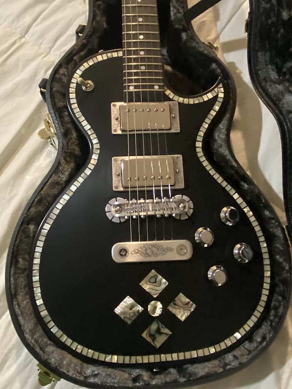 Zemaitis CS24SU Custom Shop Black Pearl Diamond