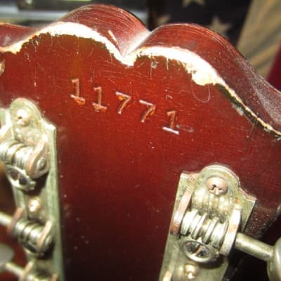 1959 Guild T-100 Sunburst image 7