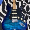 Fender Limited Edition Guitar Center Exclusive Player Stratocaster  2018 Blue Burst