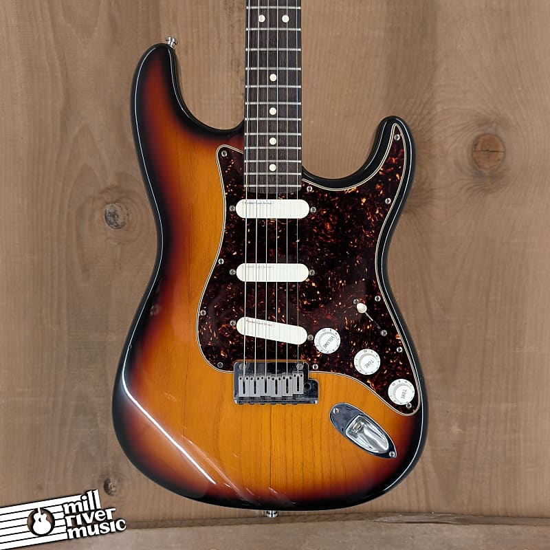 1993 Fender Strat Plus Deluxe – Sunburst, Lace Sensors, Rosewood, Gig Bag – Excellent Condition