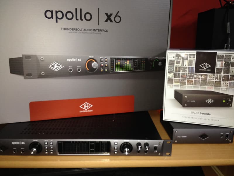 Universal Audio Apollo x6 and UAD 2 Satellite Quad tb3 2019 grey