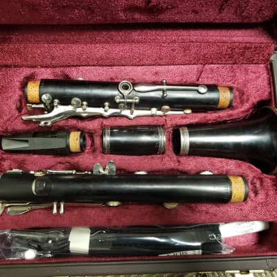 Inexpensive Buffet Crampon R13 Bb Clarinet! Lots Of Extras! image 8