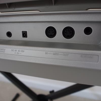 Yamaha PSR-275 Keyboard image 12