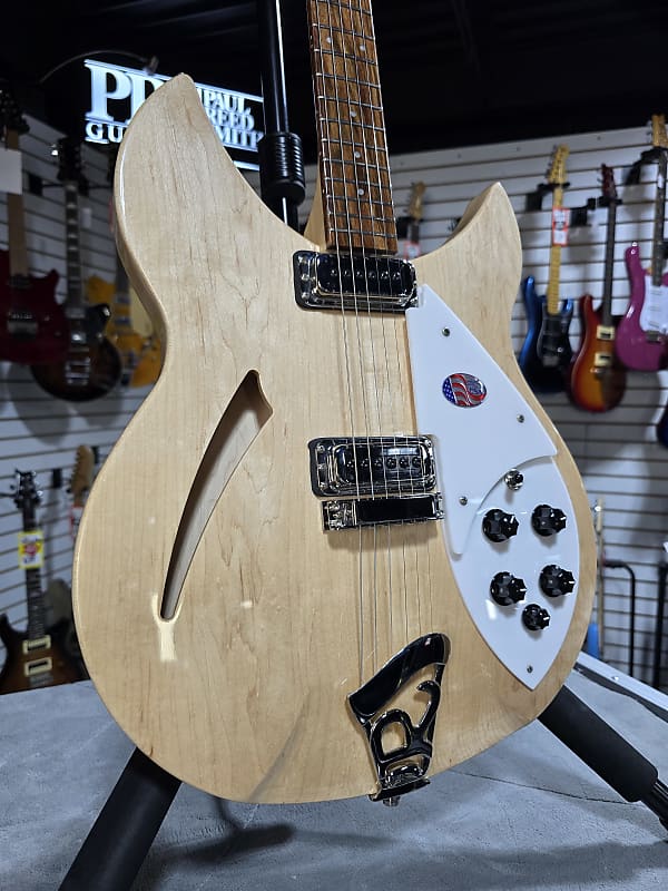 Rickenbacker 330 | Reverb