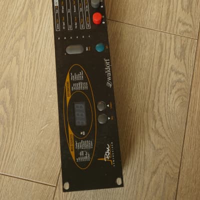 Waldorf Pulse Rackmount Synthesizer 1995 - Blue