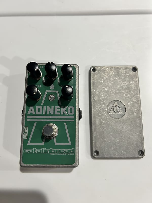 Catalinbread Adineko