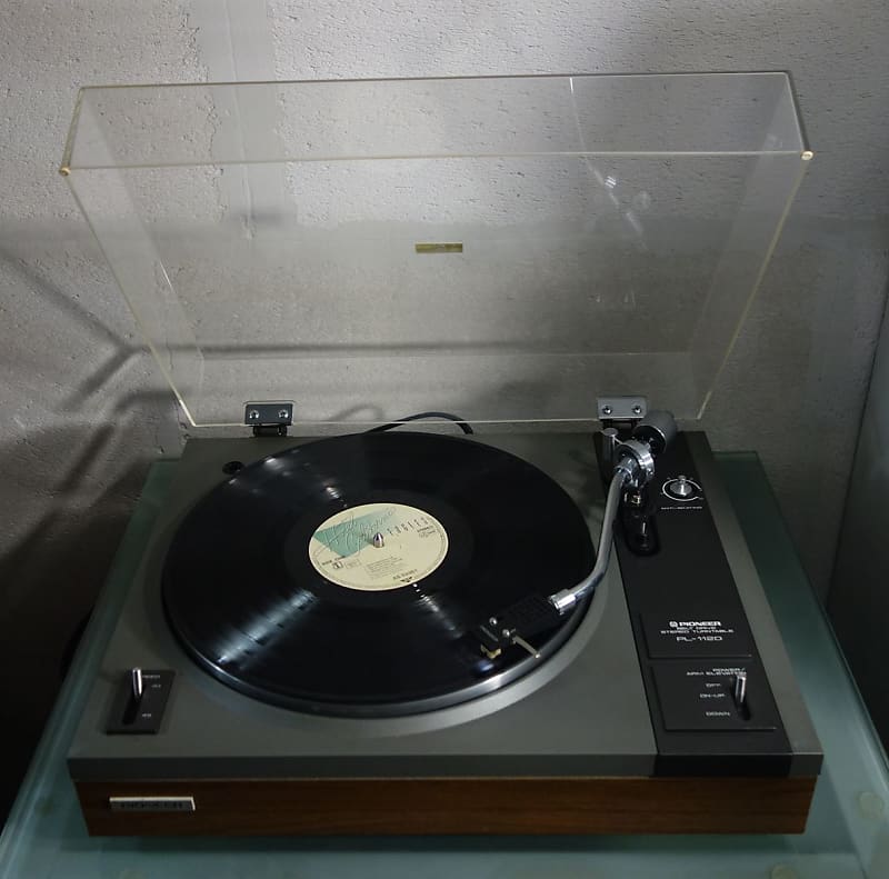 Platine vinyle Audio technica - AT-LP60XBT - capot cassé