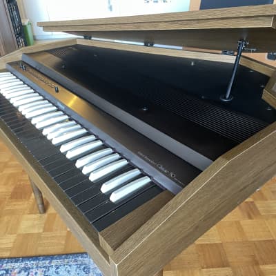 Roland Digital Harpsichord Classic 50 / C-50 / 1988 | Reverb