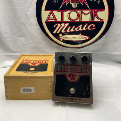 Electro-Harmonix " Classic NYC " Big Muff Pi v9 Fuzz Distortion Pedal with Wood Box - Large Chassis - 2001 Frantone Era - Missing Battery Cover image 1