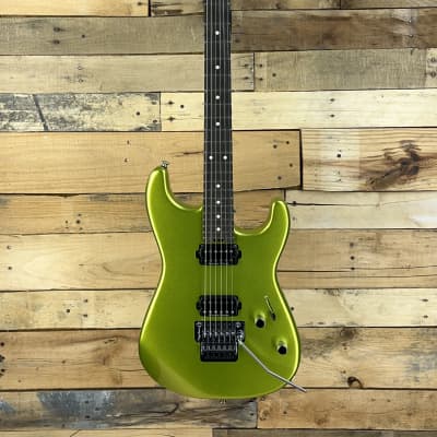 Charvel Pro-Mod San Dimas Style 1 HH FR E 2022 - Present - Lime Green Metallic image 4