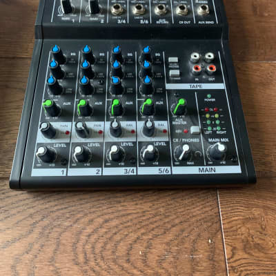 Behringer Mix 8 - 8-Channel Compact Mixer image 3