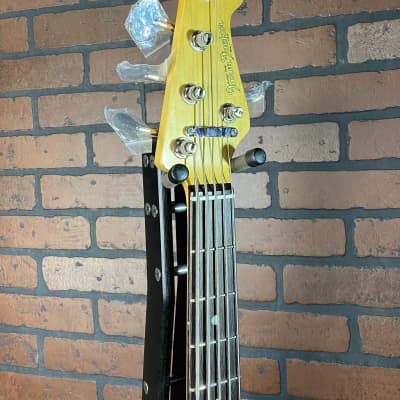 Form Factor Audio  Wombat 5 Short Scale (30”) Electric Bass Guitar Burgundy Ash, 100% Brushed Satin image 6