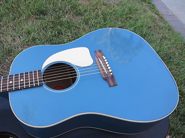 Gibson J-45 Custom Shop Limited Edition 2013 Pelham Blue