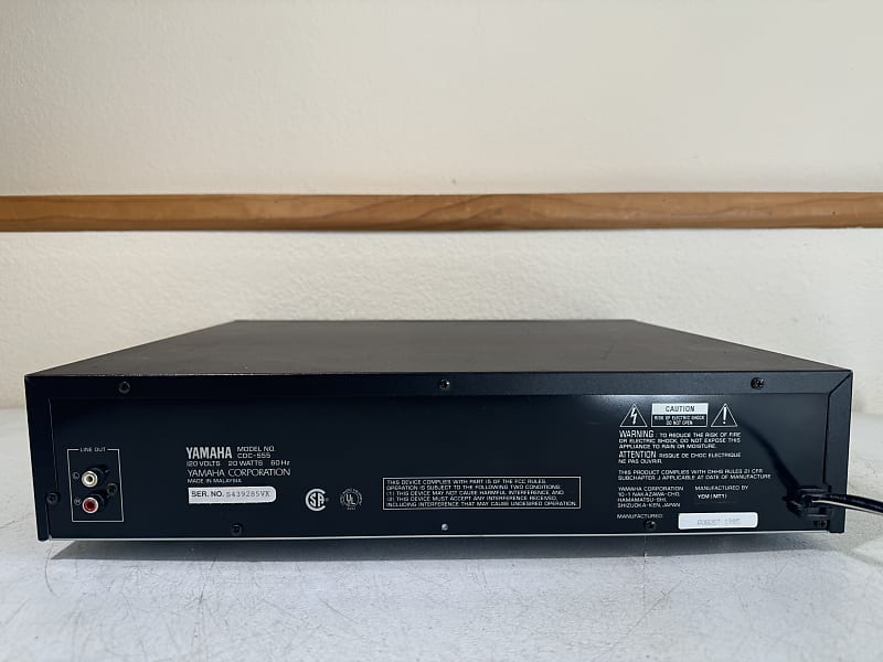 Yamaha store CDC-555 5 CD Disc Changer Natural Sound Play XChange w Remote