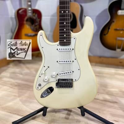 Fender Cyclone USA 2001 – The Guitar Colonel