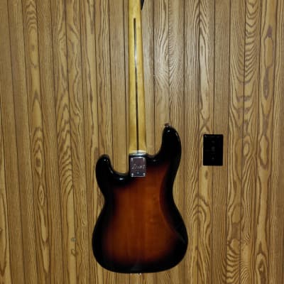Fender Squier Classic Vibe 60's Sunburst Precision P Bass Guitar w/ Fender Hard Case image 6
