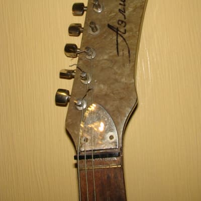 Aelita  Electric Guitar USSR Russian Soviet Vintage image 3