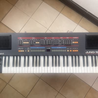 Roland Juno 106s 61-Key Programmable Polyphonic Synthesizer for sale