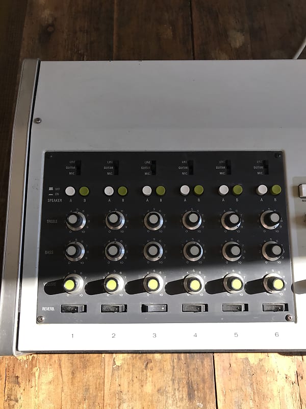 Rare Yamaha Ensemble Mixer EM-90 (Built-in Spring Reverb & Unique