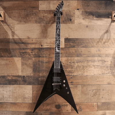[希少美品][原価55万円]ESP MICHAEL PAGET V ESP LTD Michael Paget MP-330 V Electric Guitar Graphic Black