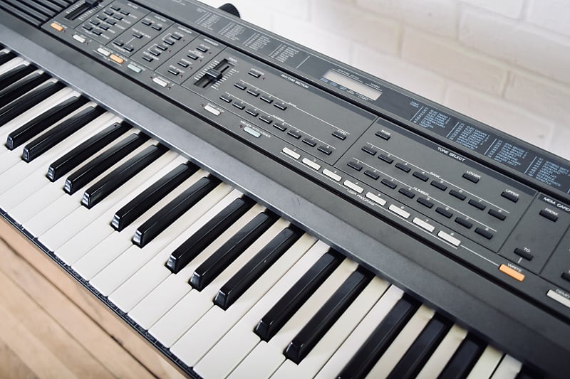 Roland e deals 20 synthesizer price