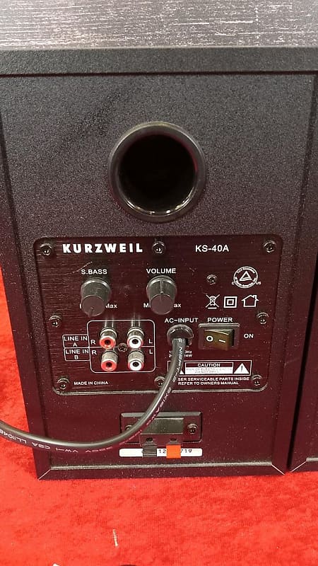 Kurzweil Monitor de Estudio KS-40A