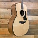 Taylor 114E Sitka Spruce / Walnut Grand Auditorium with ES2 Electronics - 2021 w/Deluxe Gigbag
