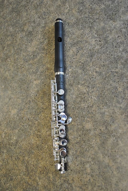 Pearl Piccolo PFP-105ES Grenaditte, Wave Headjoint, Split E, case included