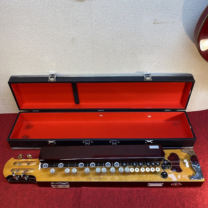 Sweet Taisho Goto Nagoya harp. Keyed lap steel like Reverb