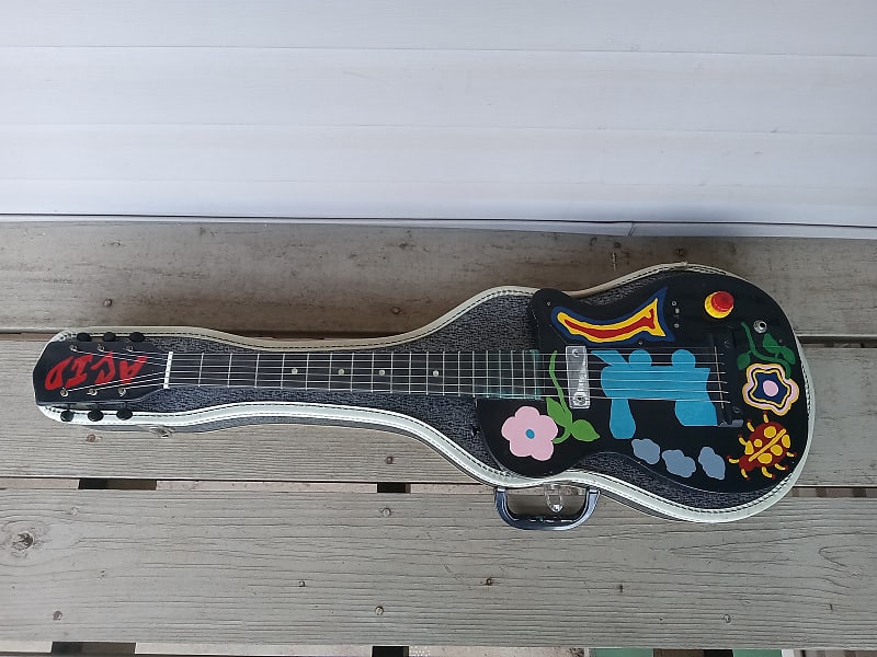 Vintage 1955 Harmony H-42 Stratotone Newport Electric Guitar Vintage 1955 Harmony H-42 Stratotone Newport Electric Guitar