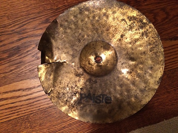 Lot Of Vintage Broken Chipped And Cracked Zildjian Paiste Sabian And Camber Cymbals