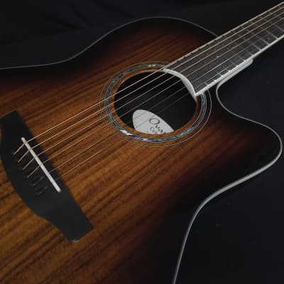 Ovation Celebrity Shallow Cutaway CS28P-KOAB-G Acoustic Electric Guitar image 8