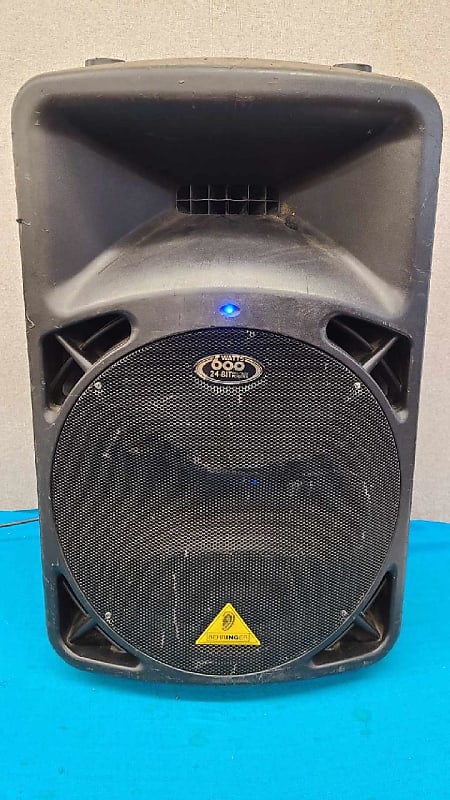 Behringer B415dsp 600 Watt 15 Active Powered Speaker Reverb